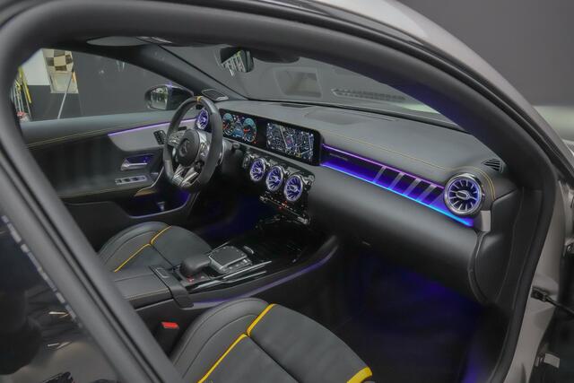 Mercedes-Benz CLA-KLASSE Shooting Brake 45S AMG 422pk 4MATIC+ |panoramadak|schaalstoelen|Burmester|memory|HUD|sportuitlaat|Apple Carplay|sfeer verlichting|blind spot|camera|