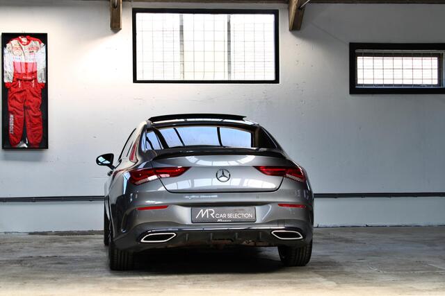 Mercedes-Benz CLA-KLASSE 220 | AMG | Night | 19 inch | Panoramadak | Camera | BTW |