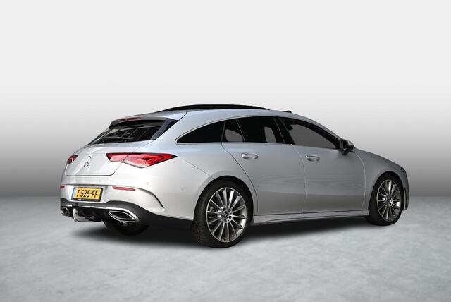 Mercedes-Benz CLA-KLASSE Shooting Brake 180 AMG | Panoramadak | Achteruitrijcamera | Stoelverwarming | Trekhaak