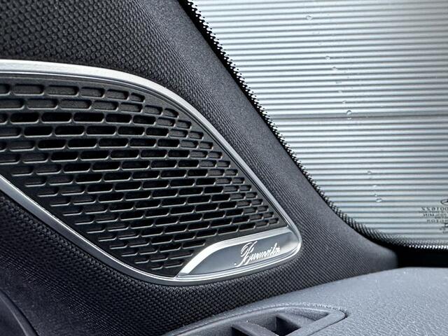 Mercedes-Benz CLA-KLASSE 180 AMG Line | Panoramadak | Burmester | Night |