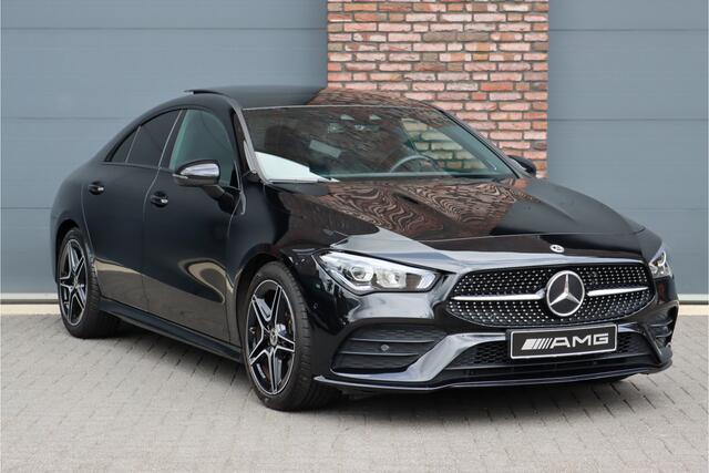 Mercedes-Benz CLA-KLASSE 180 AMG Line Aut7 | Memorypakket | Panoramadak | Burmester | Augmented Reality | Sfeerverlichting | Camera | Nightpakket |