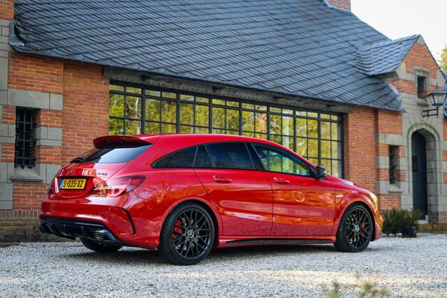 Mercedes-Benz CLA-KLASSE Shooting Brake AMG 45 4MATIC 381pk | Harman Kardon | AMG Performance-stoelen | Sportuitlaat | Dealer onderhouden