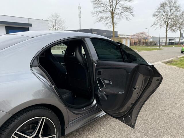 Mercedes-Benz CLA-KLASSE AMG Sfeerverl Night Pakket
