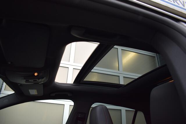 Mercedes-Benz CLA-KLASSE Shooting Brake 180 AMG Night Upgrade Panodak | NAP | Camera | Stoelverwarming | OrigNL
