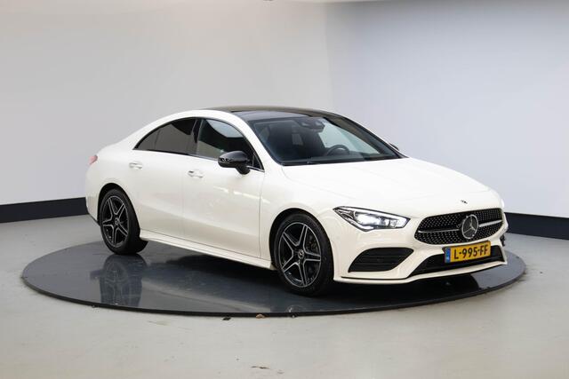 Mercedes-Benz CLA-KLASSE 180 Business Solution AMG | Pano | Sfeer | Memory |
