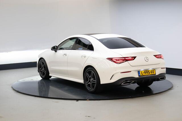 Mercedes-Benz CLA-KLASSE 180 Business Solution AMG | Pano | Sfeer | Memory |