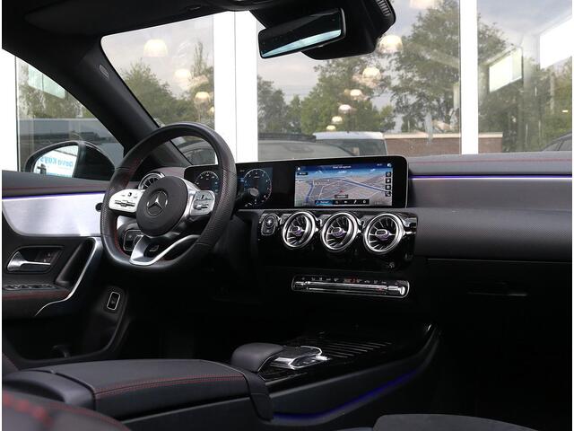Mercedes-Benz CLA-KLASSE 180 Business Solution AMG