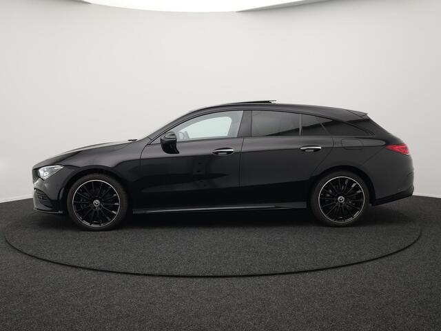 Mercedes-Benz CLA-KLASSE Shooting Brake 250 e AMG Plug In Hybrid PHEV | Panodak | Alcantara Sportstoelen Verwarmd & Ventilatie | Widescreen Navi | L.M. 19" | Sfeerverlichting | Carplay | 360 Camera |