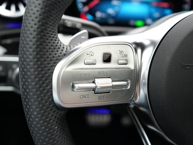 Mercedes-Benz CLA-KLASSE Shooting Brake 250 e AMG Plug In Hybrid PHEV | Panodak | Alcantara Sportstoelen Verwarmd & Ventilatie | Widescreen Navi | L.M. 19" | Sfeerverlichting | Carplay | 360 Camera |
