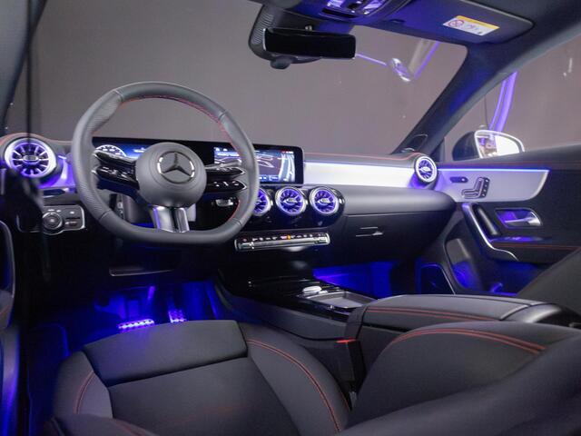 Mercedes-Benz CLA-KLASSE Shooting Brake 250 e Star Edition Panorama dak | Trekhaak