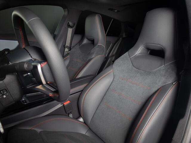 Mercedes-Benz CLA-KLASSE Shooting Brake 250 e Star Edition Panorama dak | Trekhaak
