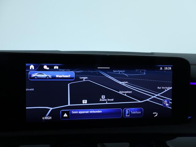 Mercedes-Benz CLA-KLASSE 250 e AMG Plug-In Hybride Panoramadak | Sfeerverlichting | Achteruitrijcamera | Digitale radio DAB+ | Inclusief 24 maanden MB Certified garantie voor Europa.