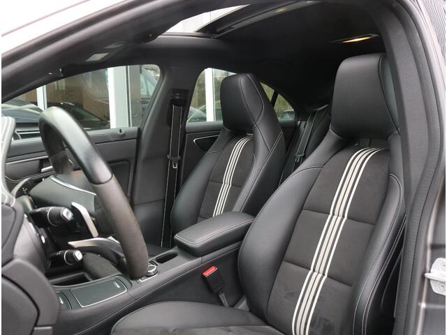 Mercedes-Benz CLA-KLASSE 180 AMG | Panoramadak | Carplay Mercedes-Benz CLA 180 AMG Panoramadak | Apple Carplay