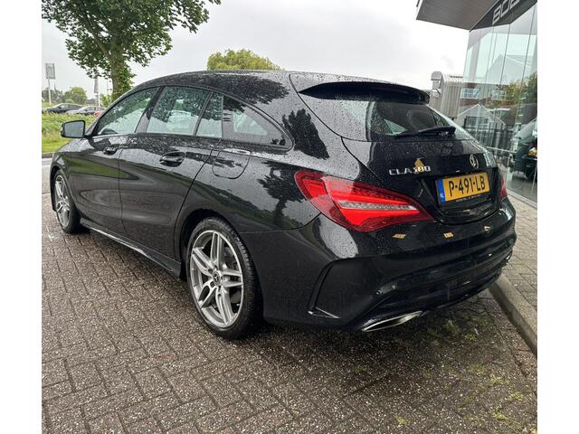 Mercedes-Benz CLA-KLASSE Shooting Brake 180 Business Solution AMG ** Panodak ** Navigatie ** Stoelverwarming