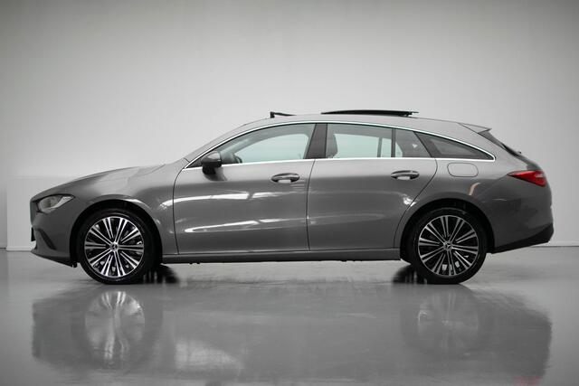 Mercedes-Benz CLA-KLASSE Shooting Brake CLA250 e |Panorama|Leder|Dodehoek|Carplay|