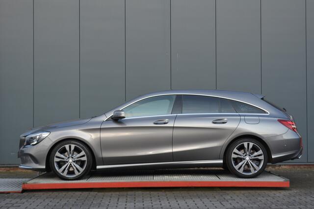 Mercedes-Benz CLA-KLASSE Shooting Brake 180 Lease Edition Plus trehaak panoramak
