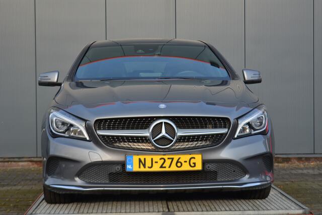 Mercedes-Benz CLA-KLASSE Shooting Brake 180 Lease Edition Plus trehaak panoramak