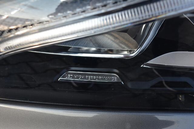 Mercedes-Benz CLA-KLASSE Shooting Brake 180 Lease Edition Plus trehaak panoramak