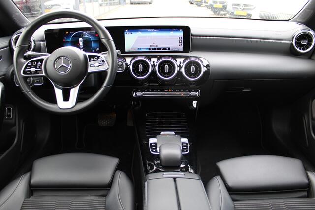 Mercedes-Benz CLA-KLASSE 180 AUT7 Progressive PANORAMADAK NAVI CAMERA 18''