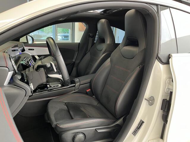 Mercedes-Benz CLA-KLASSE 250 e AMG Premium Plus Line | PANO | TREKHAAK | CARPLAY |