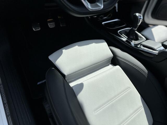 Mercedes-Benz CLA-KLASSE 200 Advantage |PANO|LEDER|PDC|SFEERVERL|