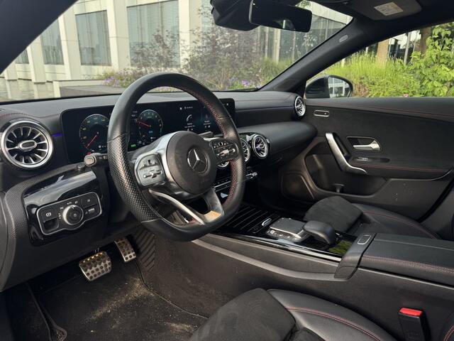 Mercedes-Benz CLA-KLASSE Shooting Brake 250 e Premium Plus