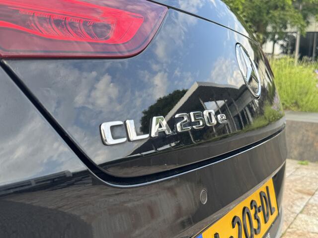 Mercedes-Benz CLA-KLASSE Shooting Brake 250 e Premium Plus