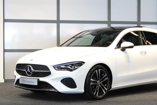 Mercedes-Benz CLA-KLASSE Shooting Brake 180 Star Edition Luxury Line LIMITED Panorama dak