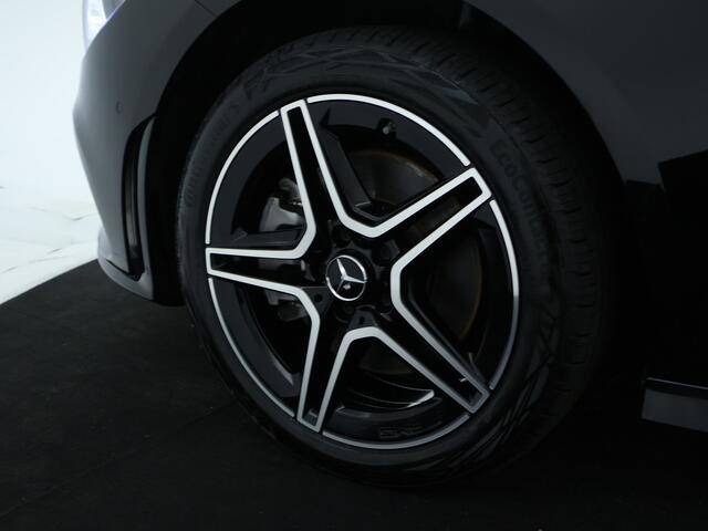 Mercedes-Benz CLA-KLASSE Shooting Brake 250 e AMG Plug-In Hybride AMG Line | Night Pakket | Achteruitrijcamers | EASY PACK achterklep | Spiegel Pakket Ledkoplampen Inclusief 24 maanden MB Certified garantie voor Europa.