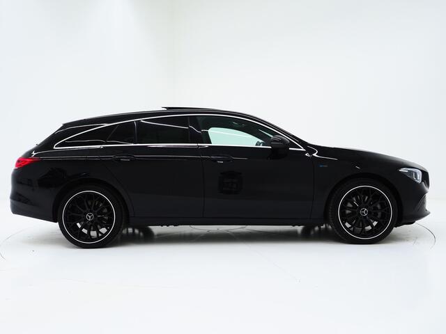 Mercedes-Benz CLA-KLASSE Shooting Brake 250e Panamericana | Panoramadak | Sfeerverlichting | Leder | Camera | Widescreen | DAB