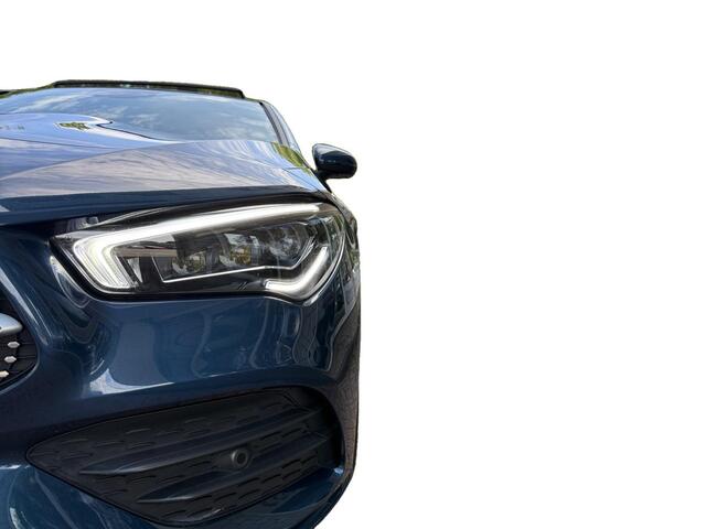 Mercedes-Benz CLA-KLASSE Shooting Brake 200 Business Solution AMG | NL-AUTO | PANO | SFEER | STOELVERWARMING | NAVI | CAMERA | 1 JAAR GARANTIE