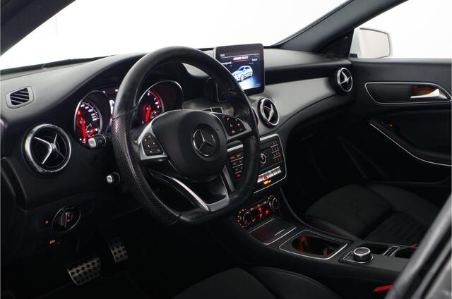 Mercedes-Benz CLA-KLASSE Shooting Brake 180 AMG Line > Pano.Schuif/Trekhaak/Camera/8,0 Inch display/LED High Performance