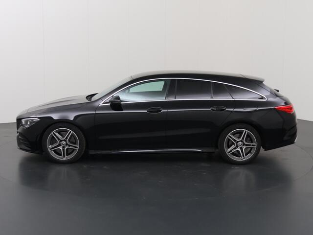 Mercedes-Benz CLA-KLASSE Shooting Brake 220 Advantage | AMG | Widescreen | Achteruitrijcamera | Apple Carplay |