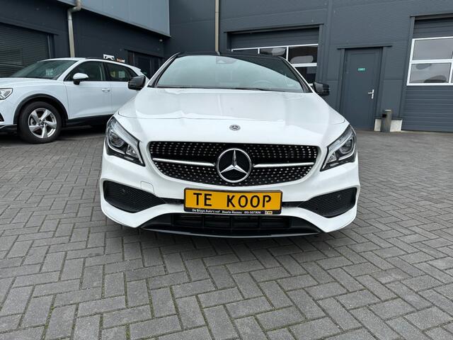 Mercedes-Benz CLA-KLASSE CLA 180 AMG-Line 68000 KM !! schuifdak stoelverw.