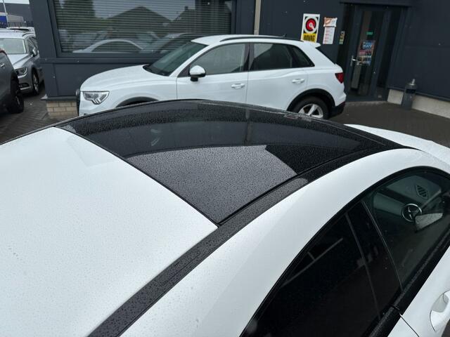 Mercedes-Benz CLA-KLASSE CLA 180 AMG-Line 68000 KM !! schuifdak stoelverw.