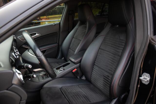 Mercedes-Benz CLA-KLASSE Shooting Brake 180 Prestige , Achteruitrijcamera, Navigatie, Isofix, Stoelverwarming,