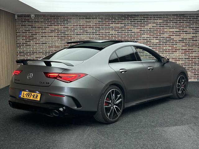 Mercedes-Benz CLA-KLASSE AMG 35 4MATIC Premium Plus Panorama Head Kuip NL Dealer Ondrh