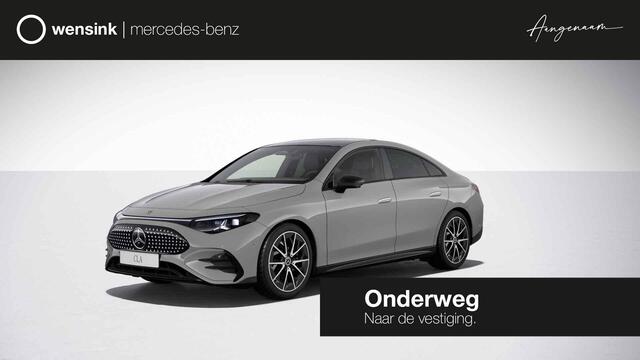 Mercedes-Benz CLA-KLASSE 250+ Launch Edition 85 kWh | Panoramadak | Stoelverwarming | Nightpakket | Trekhaak | DISTRONIC | Achteruitrijcamera | Dodehoekassistent |