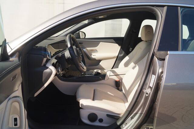 Mercedes-Benz CLA-KLASSE 180 d Bns Sol. Lux.
