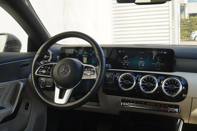 Mercedes-Benz CLA-KLASSE 180 d Bns Sol. Lux.