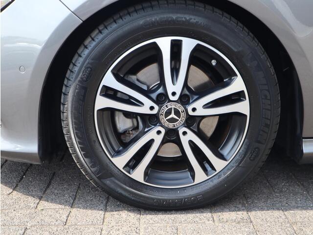 Mercedes-Benz CLA-KLASSE 180 Ambition