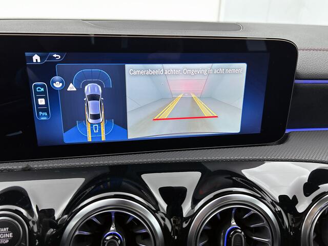 Mercedes-Benz CLA-KLASSE 250 e Business Solution AMG | Smartphone integratie | Panoramaschuifdak | Stoelverwarming voor | Multibeam LED | KEYLESS GO | Draadloos oplaadsysteem voor smartphone |