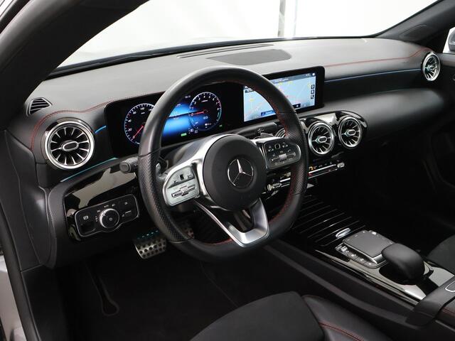 Mercedes-Benz CLA-KLASSE Shooting Brake 250 e Advantage | Trekhaak | AMG | Widescreen |