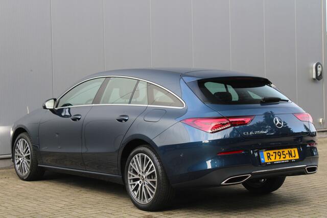 Mercedes-Benz CLA-KLASSE Shooting Brake 250 e Luxury Line | Widescreen | Camera | Navigatie | Stoelverwarming | Elektrische achterklep | Zwenkbare trekhaak