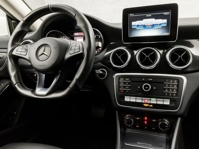 Mercedes-Benz CLA-KLASSE Shooting Brake 180 Prestige Sport Automaat (NAVIGATIE, MEMORY SEATS, LEDER, STOELVERWARMING, GETINT GLAS, PARKEERSENSOREN, CRUISE, LED KOPLAMPEN, NIEUWE APK, NIEUWSTAAT)
