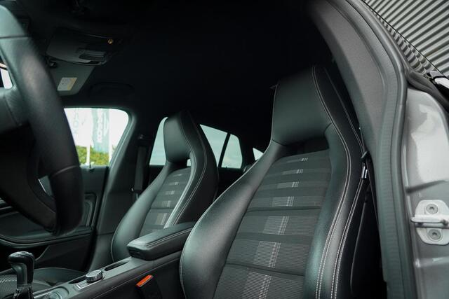Mercedes-Benz CLA-KLASSE Shooting Brake 180 Lease Edition / Facelift / Stoelverwarming / Navi