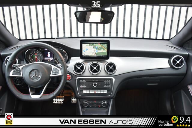 Mercedes-Benz CLA-KLASSE 180 AMG Night-Edition Automaat Pano Stoelverw. Navigatie Flippers Trekhaak NL-Auto!