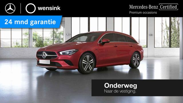 Mercedes-Benz CLA-KLASSE Shooting Brake 250 e Business Solution Luxury Limited | Trekhaak | Achteruitrijcamera | Stoelverwarming | Dodehoekassist | Sfeerverlichting | Donkere hemelbekleding |