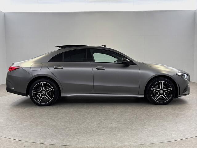Mercedes-Benz CLA-KLASSE 250 e AMG Limited Designo Matt | Pano | Sfeerverl. | Virtual | Camera | Multibeam | Cruise | Parkeersens. | Dodehoek