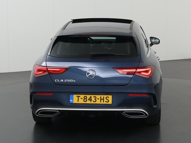 Mercedes-Benz CLA-KLASSE Shooting Brake 250 e AMG Line | Panoramadak | Stoelverwarming | Achteruitrijcamera | Keyless | Sfeerverlichting |